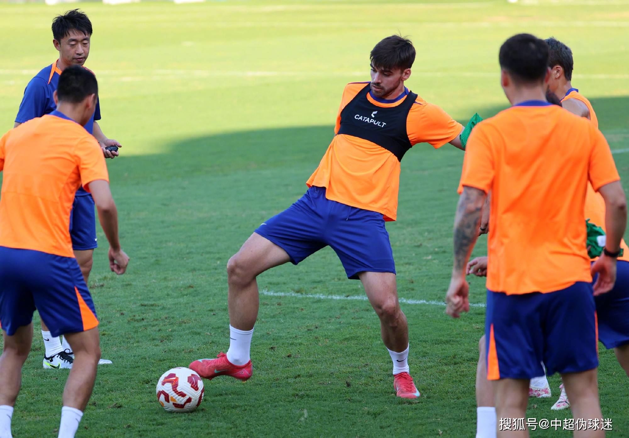 欧超杯赛程吃紧，山东泰山冲刺阶段止住颓势，信心回归，控场能力受关注的简单介绍