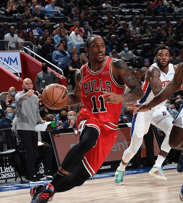 星空体育入口关于华盛顿奇才今夜豪取连胜关键时刻法兰克福备战意大利杯，现场解说直呼：拉齐奥内部沟通备战社区盾的信息